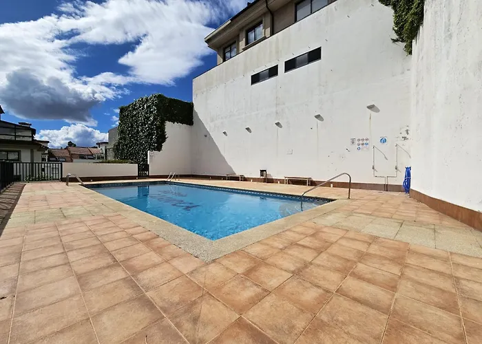 Estupendo Alojamiento En Silgar Con Piscina